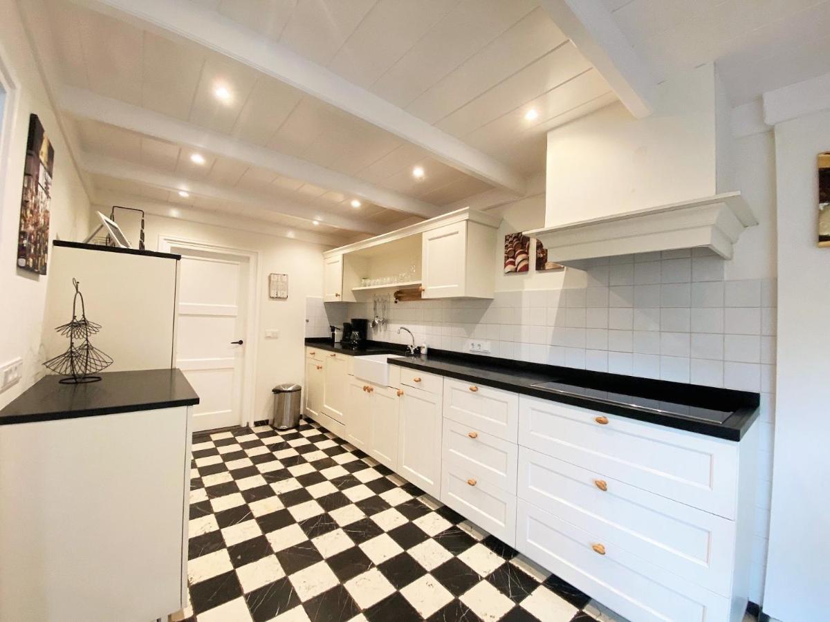 Comfortabel Vakantiehuis In Het Centrum Van Domburg Do18 Ngoại thất bức ảnh